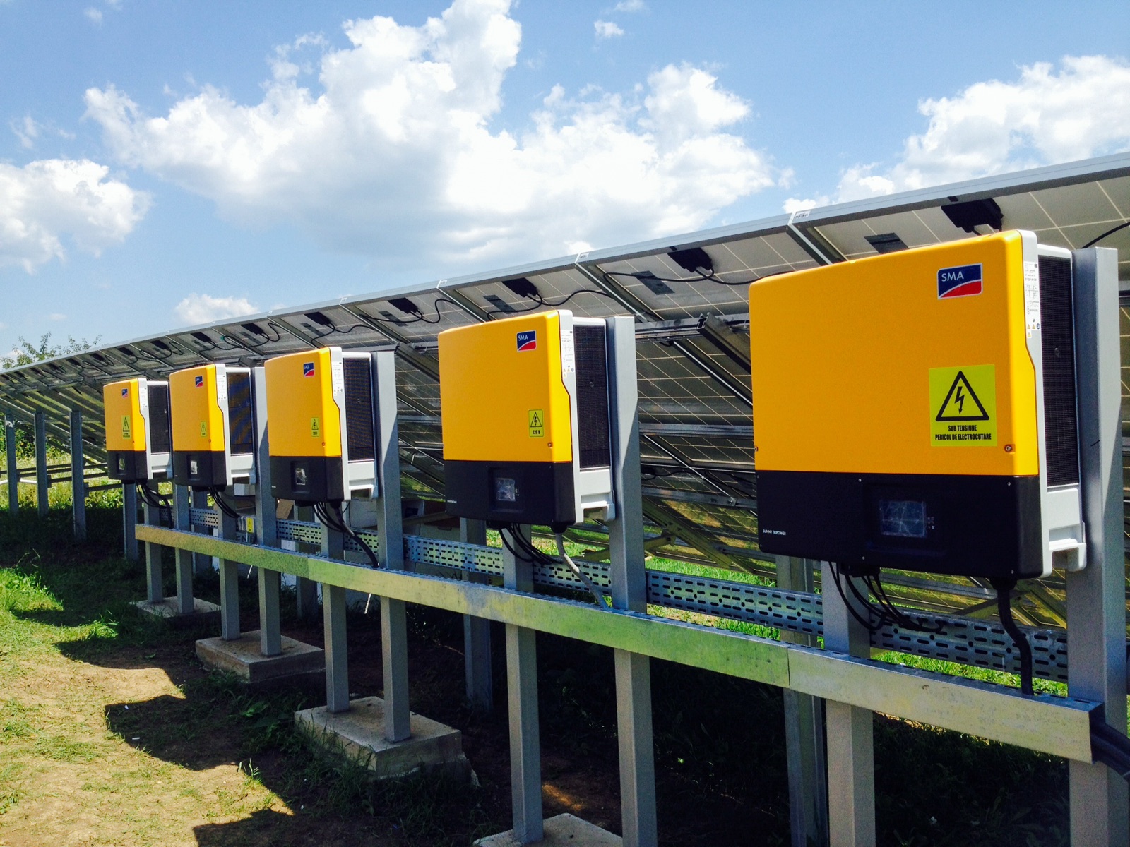 Ground-mounted solar park — 400 kWp